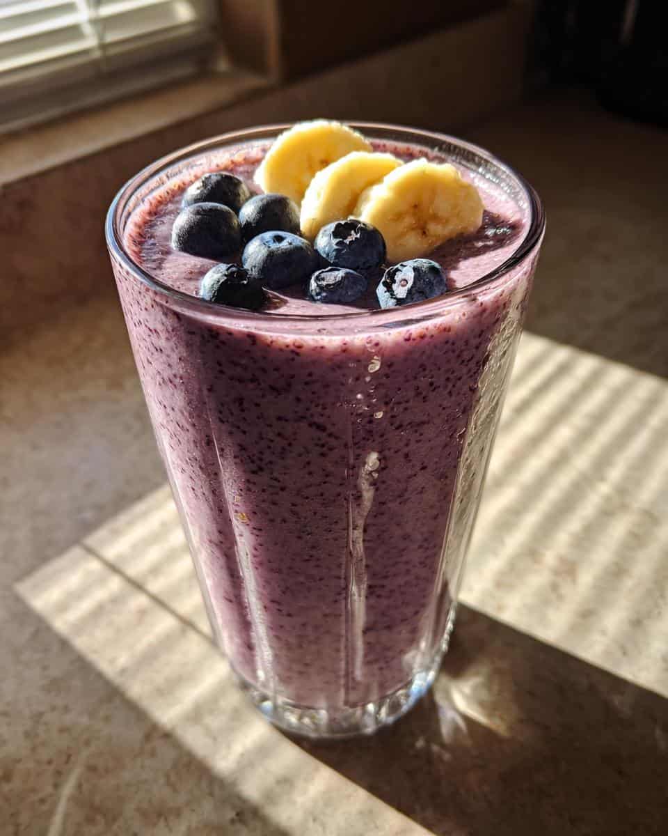 Banana Blueberry Flaxseed Smoothie - detail 2